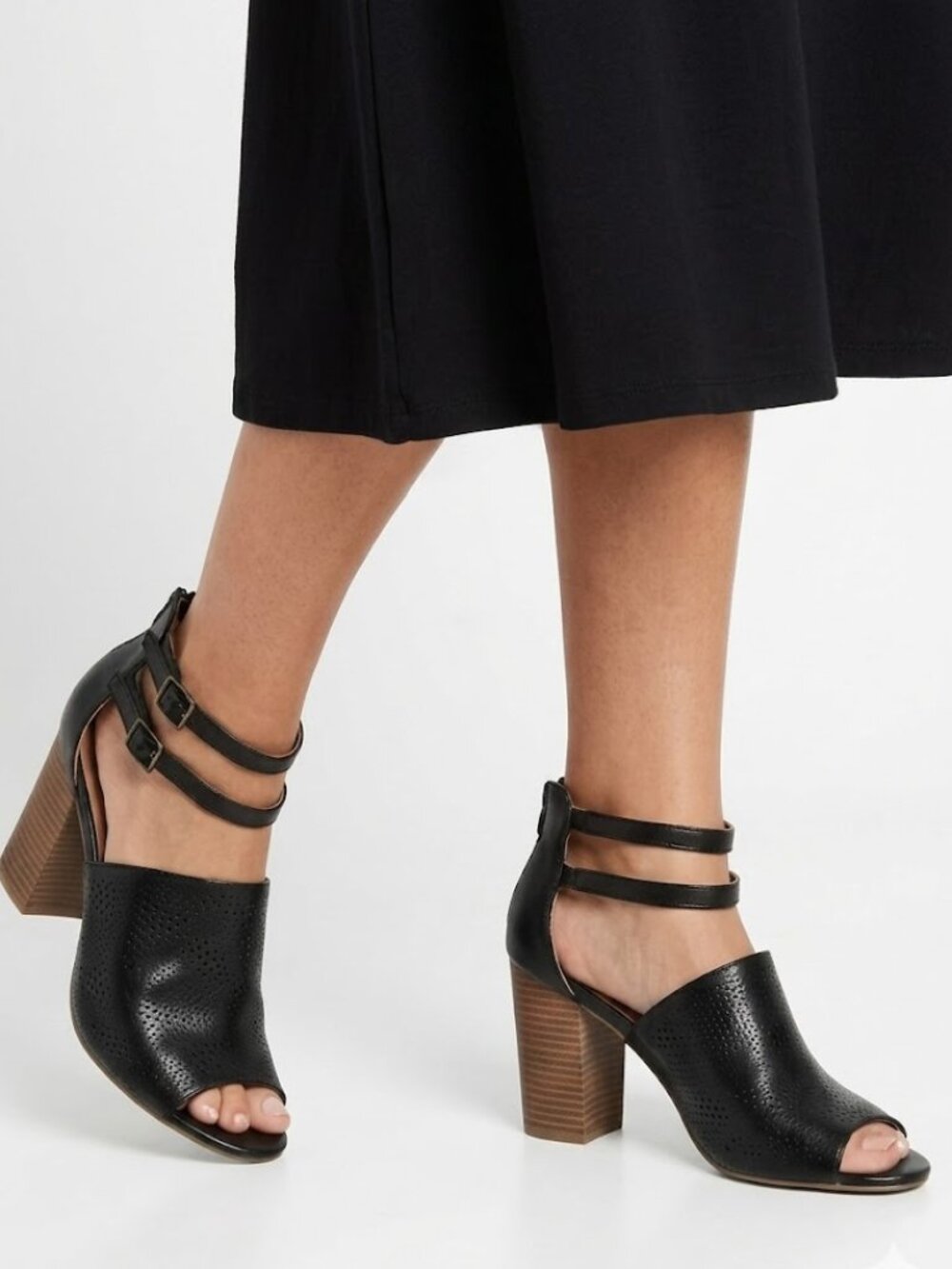 Maurices Jeanie Perforated Block Heel Sandals Black Size 9 Gothic Boho